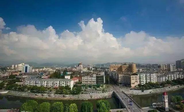 最新中国县域经济百强榜单观察与反思，县域经济发展现状与趋势分析