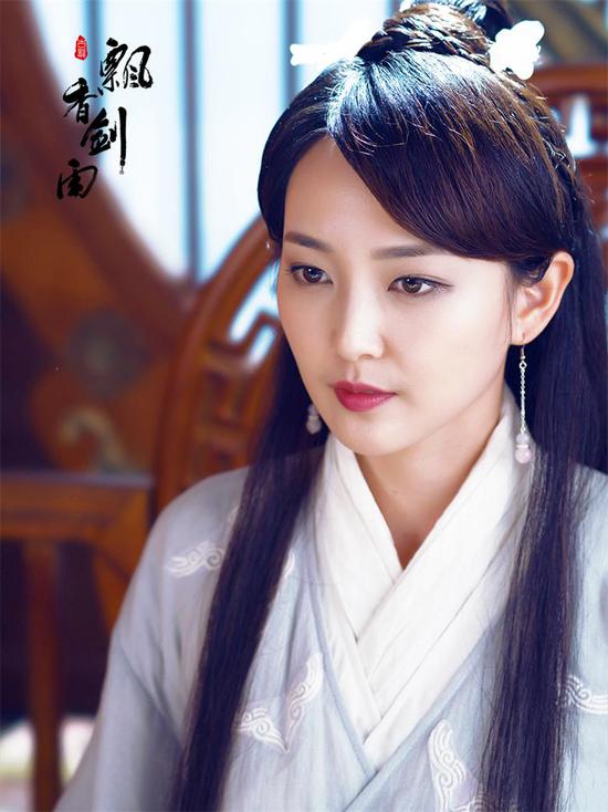 演员张奕，舞台到荧屏之旅，自信与成就感的蜕变之路