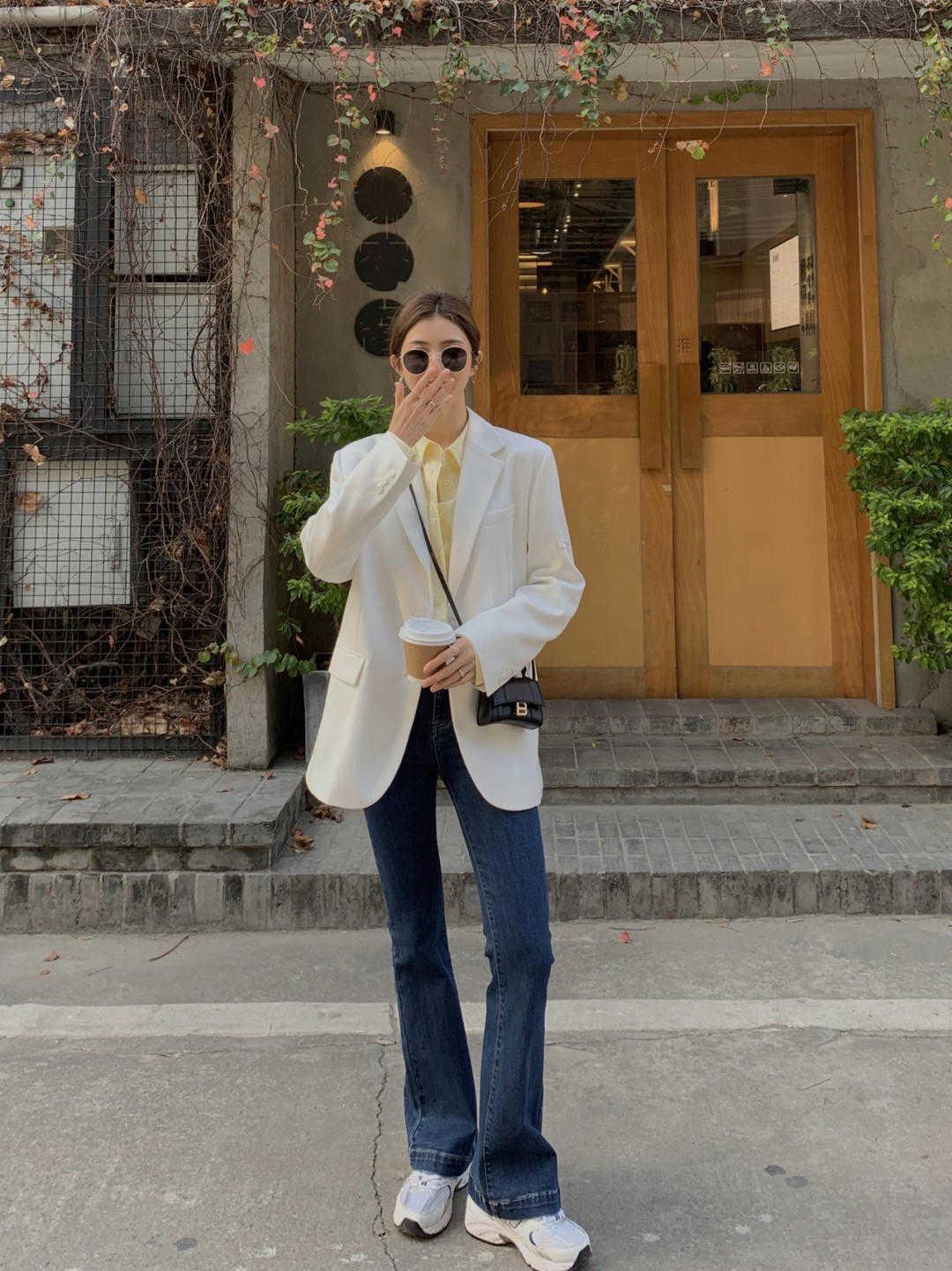 梨形脸女明星的时尚魅力与穿搭秘籍,独特气质展现独特风采 🍐